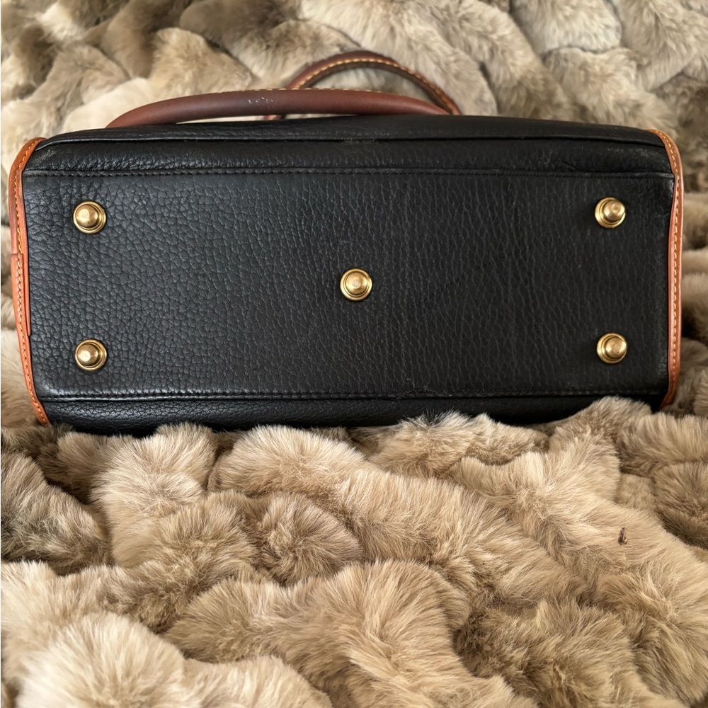 Vintage Dooney & Bourke ‘Riri’ R212 - Picture 3 of 13